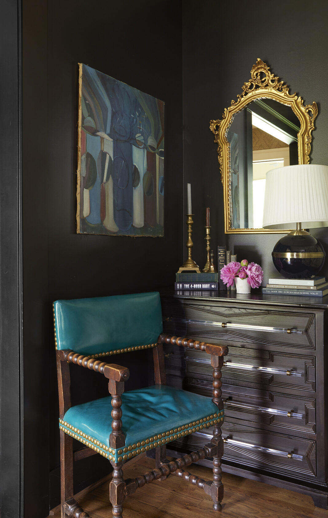 Inside a Charming 1920s Homewood Bungalow