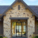 Exterior home images on Lake Martin, AL