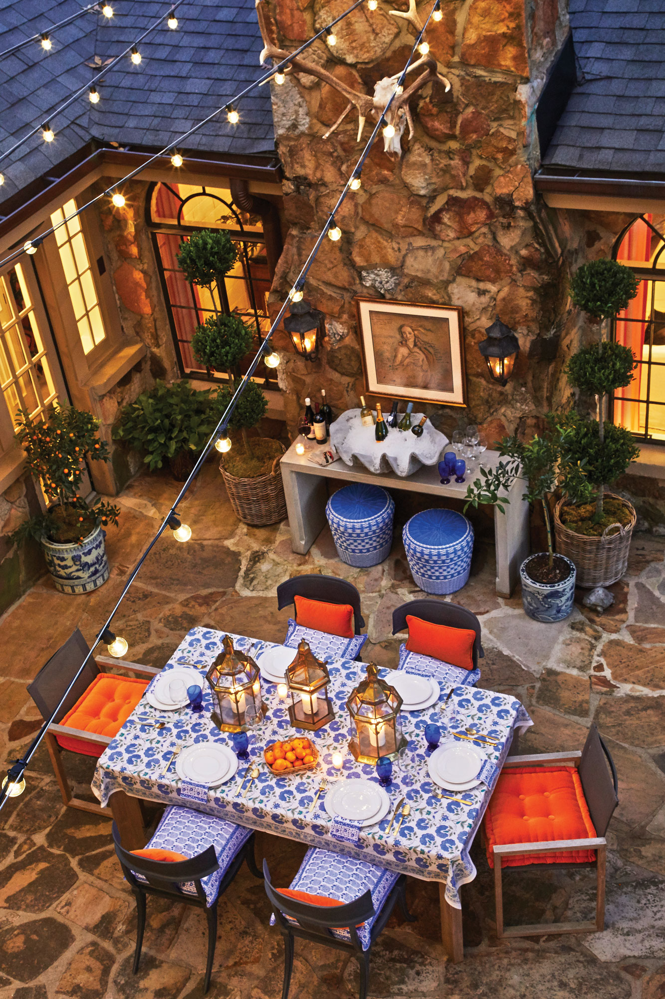 Outdoor entertaining courtyard at Stephanie Lynton’s Birmingham home