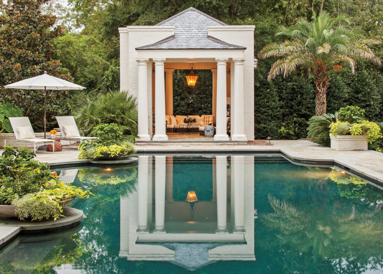 Antiques at the Gardens 2018